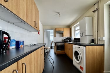 3 bed house, Roath, Plasnewydd, Cardiff, CF243BG - Image 1