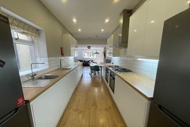 8 bed house, Cathays, Cardiff, CF244BJ - Image 4