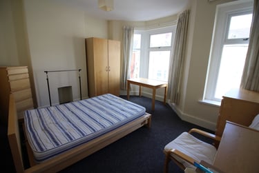 4 bed house, Cathays, Cardiff, CF244QT - Image 3