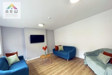 8 bed house, Cadogan Street, Wavertree, Liverpool, L152JZ - Image 3