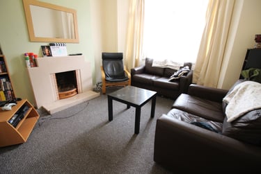 4 bed house, Roath, Plasnewydd, Cardiff, CF243HR - Image 1