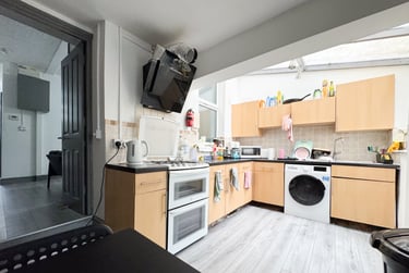 4 bed house, Cathays, Plasnewydd, Cardiff, CF244DG - Image 3