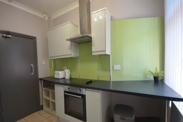 4 bed house, Wavertree, Liverpool, L153HX - Image 3