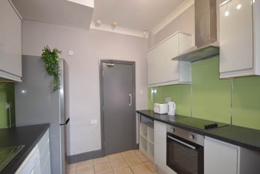 4 bed house, Wavertree, Liverpool, L153HX - Image 4