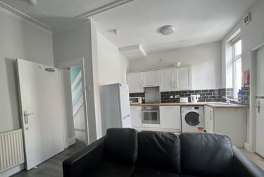 4 bed house, Wavertree, Toxteth, Liverpool, L152HR - Image 5