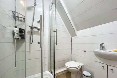 8 bed house, Cathays, Cardiff, CF244DE - Image 11