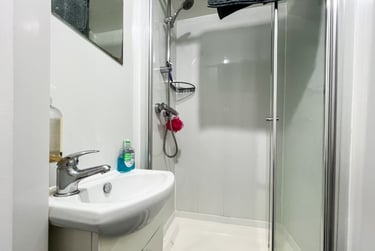 8 bed house, Cathays, Cardiff, CF244DE - Image 10
