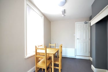 4 bed house, Kensington Fields, Kensington, Liverpool, L78SJ - Image 3