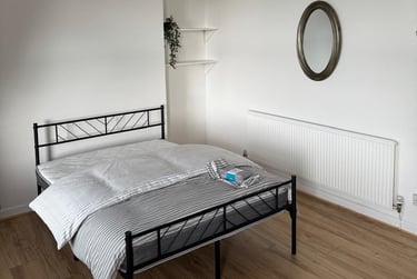 6 bed house, Montpelier Terrace, Mount Pleasant, Swansea, SA16JW - Image 8