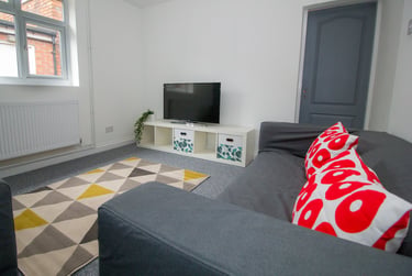 6 bed house, Kimberley Road, Victoria Park, Leicester, LE21LH - Image 3