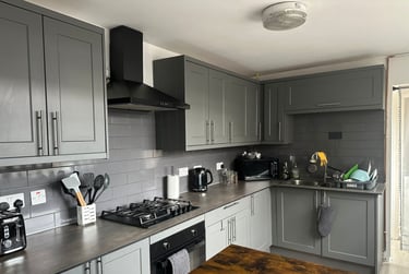 5 bed house, Cathays, Cardiff, CF244EY - Image 2