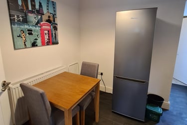 2 bed house, Peter Street, Waun Wen, Swansea, SA16FH - Image 5