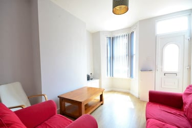 3 bed house, Wavertree, Liverpool, L150HN - Image 1