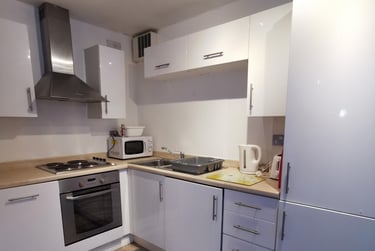 1 bed studio, St Helens Road, City Centre, Swansea, SA14AB - Image 4