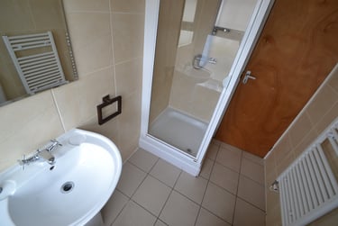 6 bed house, Cathays, Cardiff, CF244BX - Image 4