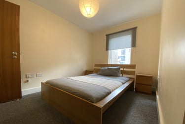 2 bed flat, Cardiff Bay, Cardiff, CF104RF - Image 6
