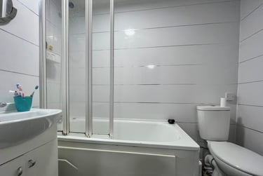 8 bed house, Cathays, Cardiff, CF244DE - Image 11