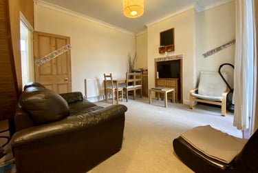 3 bed house, Heath, Maindy, Cardiff, CF143PS - Image 2
