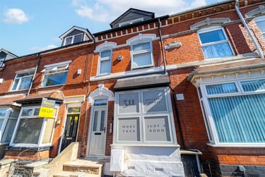 6 bed house, Dawlish Road, Selly Park, Birmingham, B297AU - Image 1