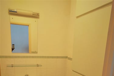 1 bed studio, The Kingsway, Portland House, City Centre, Swansea, SA15HN - Image 2