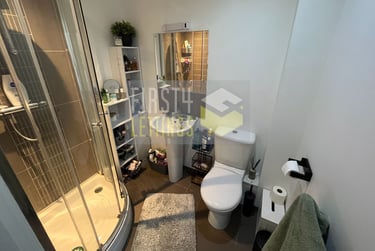 4 bed flat, Vaughan Way, Highfields, Leicester, LE14SH - Image 5