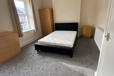 3 bed flat, Roath, Plasnewydd, Cardiff, CF243JS - Image 3