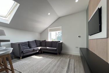 5 bed flat, Cathays, Cardiff, CF103EE - Image 2