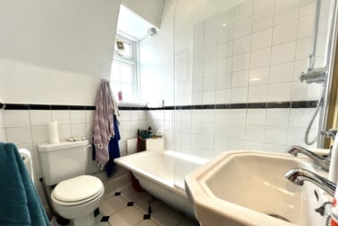 1 bed flat, City Centre, Cardiff, CF101DJ - Image 4