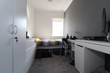 5 bed house, Cathays, Cardiff, CF244HS - Image 8