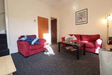 3 bed house, Roath, Plasnewydd, Cardiff, CF243HF - Image 2
