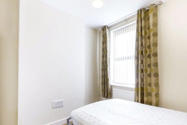 4 bed house, Cathays, Cardiff, CF244NT - Image 4