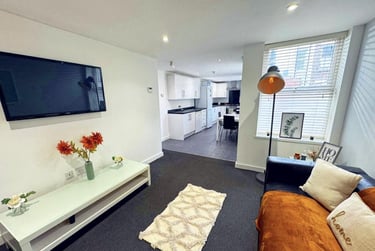 6 bed house, Empress Road, Kensington, Liverpool, L78SD - Image 1