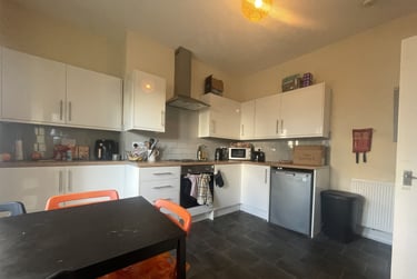 4 bed house, Cathays, Cardiff, CF244QU - Image 3