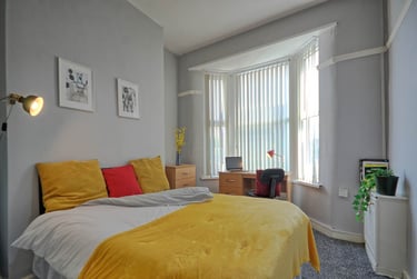 5 bed house, Kensington Fields, Kensington, Liverpool, L78SN - Image 3