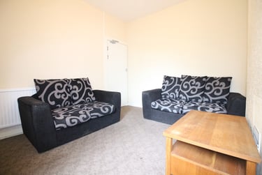 4 bed house, Cathays, Maindy, Cardiff, CF244LB - Image 3
