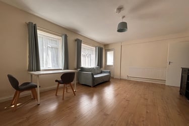 2 bed flat, Roath, Plasnewydd, Cardiff, CF241RH - Image 2