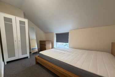 1 bed flat, Roath, Plasnewydd, Cardiff, CF243BH - Image 3
