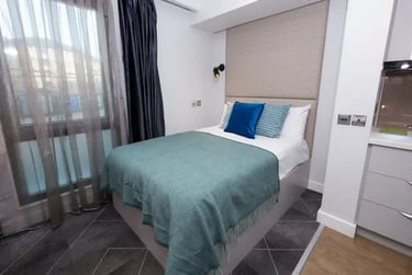 Platinum Studio at Glasgow West End, Kelvinhaugh Street, City Centre, Glasgow, G38PX - Image 1
