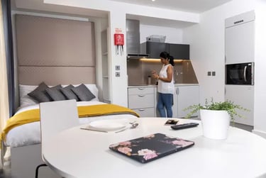 Diamond Studio at Glasgow West End, Kelvinhaugh Street, City Centre, Glasgow, G38PX - Image 1