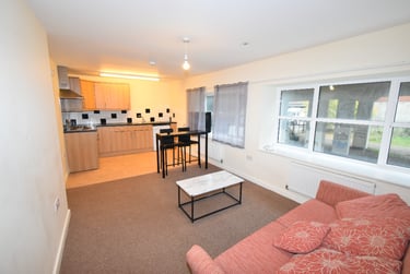 2 bed flat, Magdalen Street, City Centre, Norwich, NR31JE - Image 1