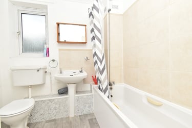 4 bed house, Irstead Road, Earlham, Norwich, NR58AR - Image 8