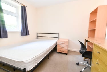 5 bed house, Wakefield Road, Earlham, Norwich, NR58JE - Image 4