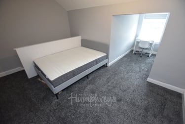 1 bed house, London Road, Far Cotton, Northampton, NN48AL - Image 2