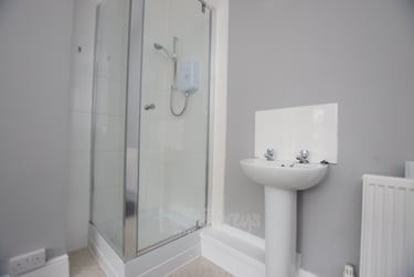 1 bed house, London Road, Far Cotton, Northampton, NN48AL - Image 6