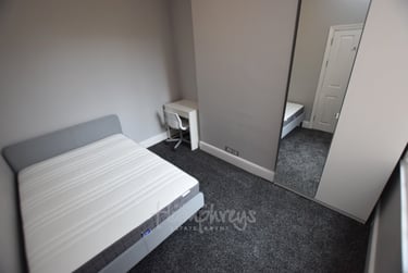 1 bed house, London Road, Far Cotton, Northampton, NN48AL - Image 8