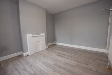 1 bed house, Overstone Road, City Centre, Northampton, NN13JW - Image 2