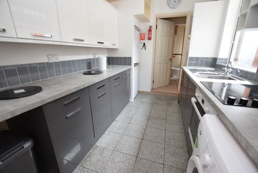 1 bed house, Cranston Street, City Centre, Northampton, NN13BH - Image 2