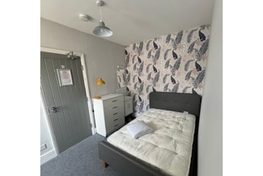 1 bed house, Burns Street, Barrack Road, Northampton, NN13QE - Image 1