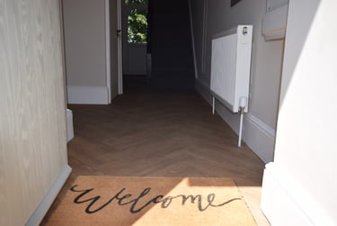 1 bed studio, Watkin Terrace, Barrack Road, Northampton, NN13ER - Image 4