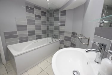 1 bed house, Burns Street, Barrack Road, Northampton, NN13QE - Image 7